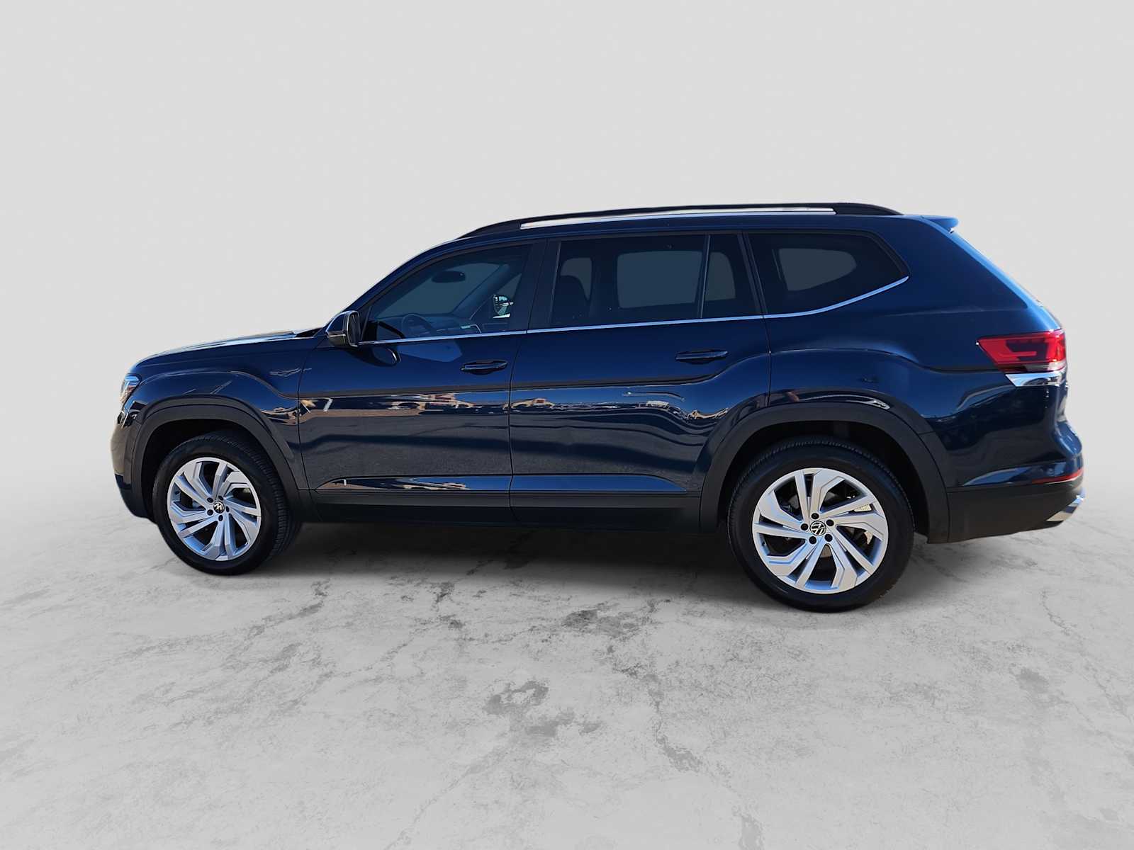 Thumbnail: 2023 Volkswagen Atlas - 5