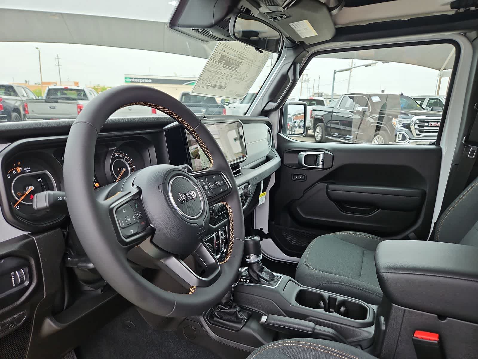 Thumbnail: 2024 Jeep Gladiator - 10
