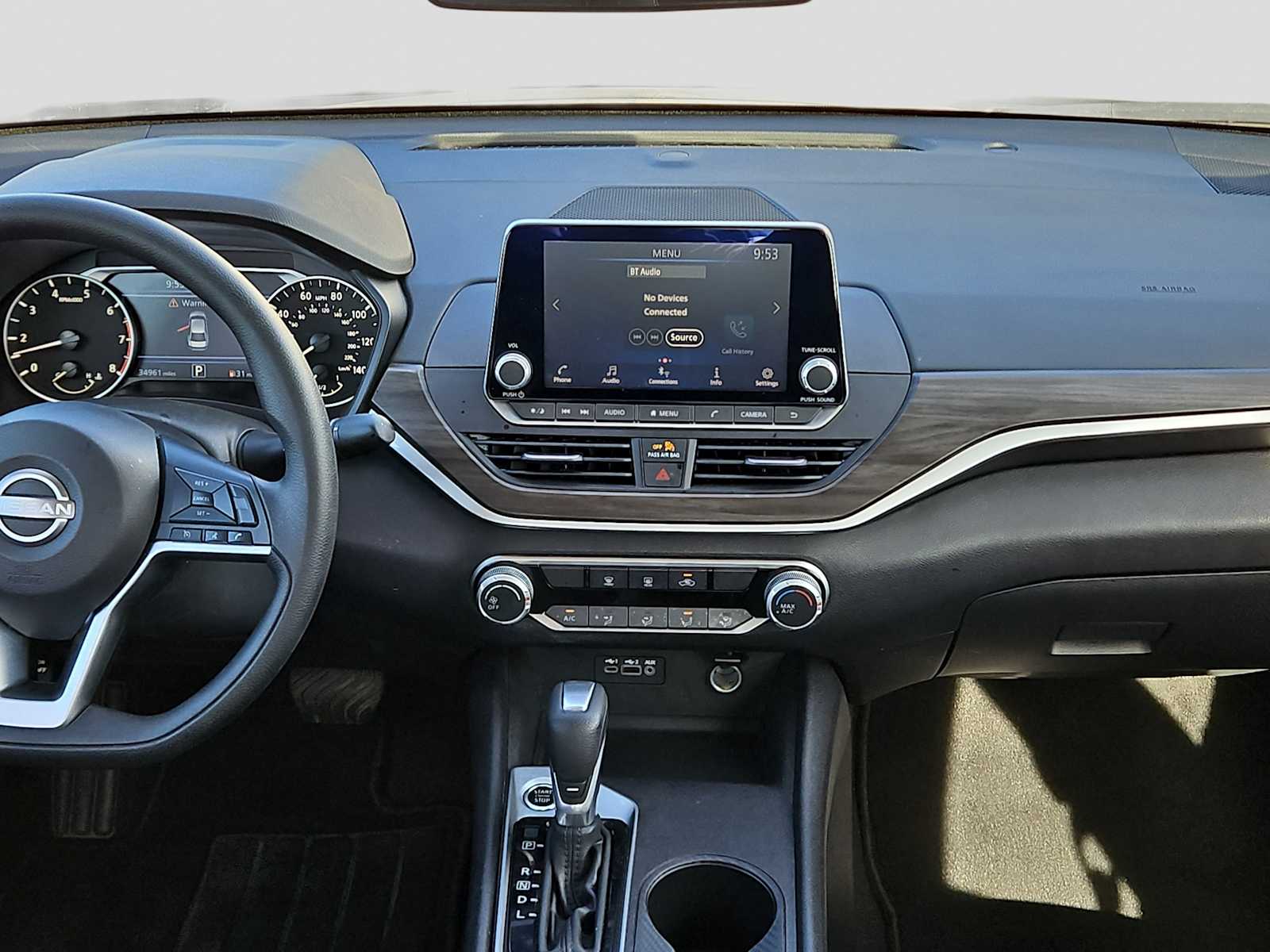 Thumbnail: 2025 Nissan Altima - 14