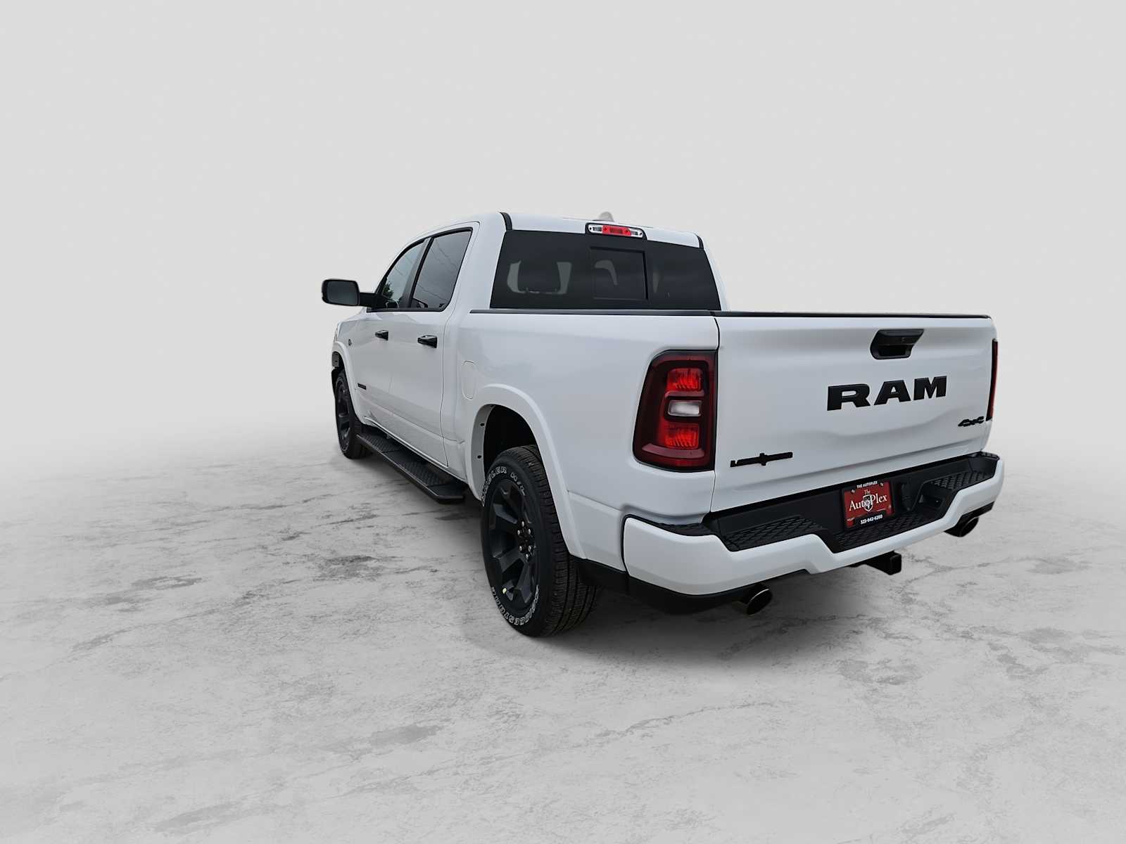 Thumbnail: 2026 RAM 1500 - 6