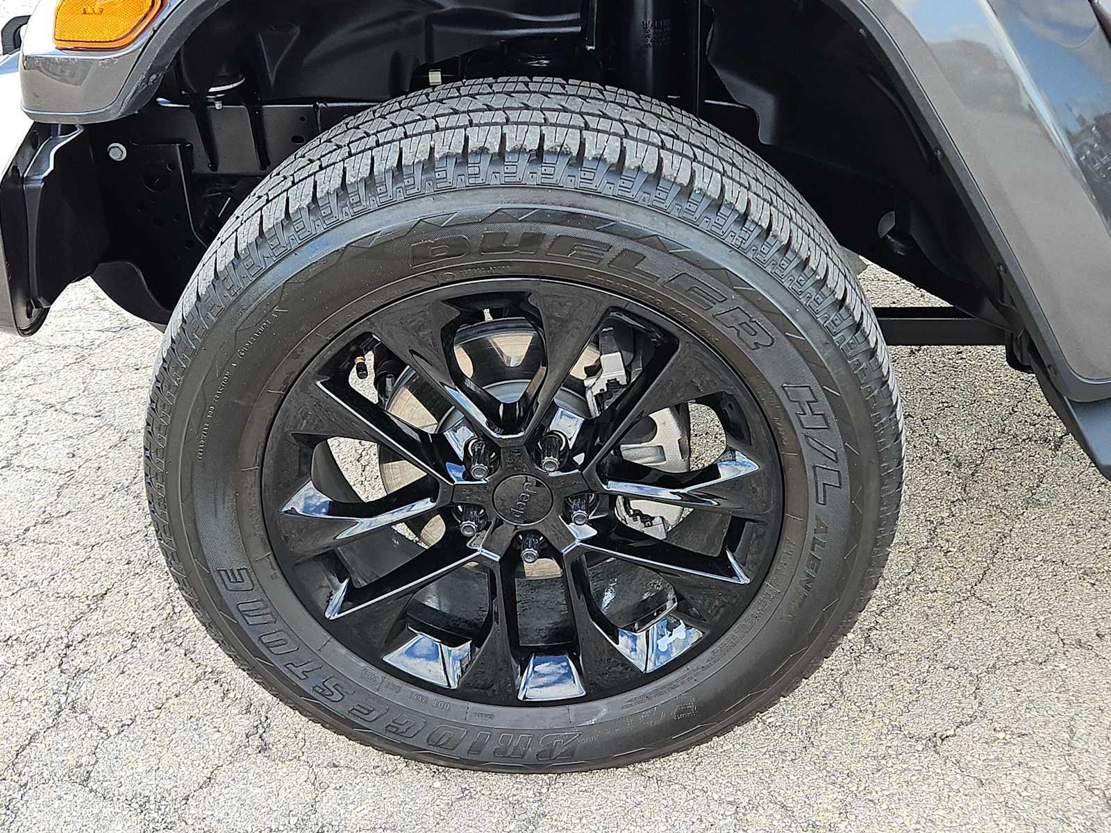 Thumbnail: 2021 Jeep Wrangler - 16