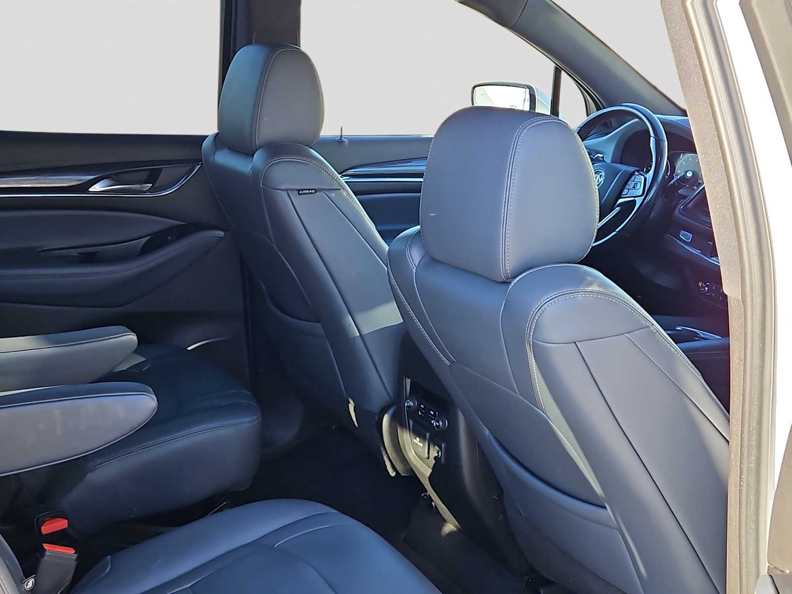 Thumbnail: 2022 Buick Enclave - 14