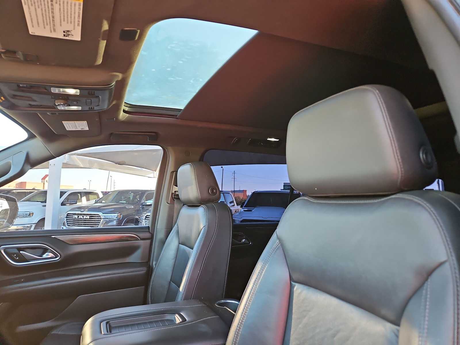 Thumbnail: 2021 Chevrolet Suburban - 17