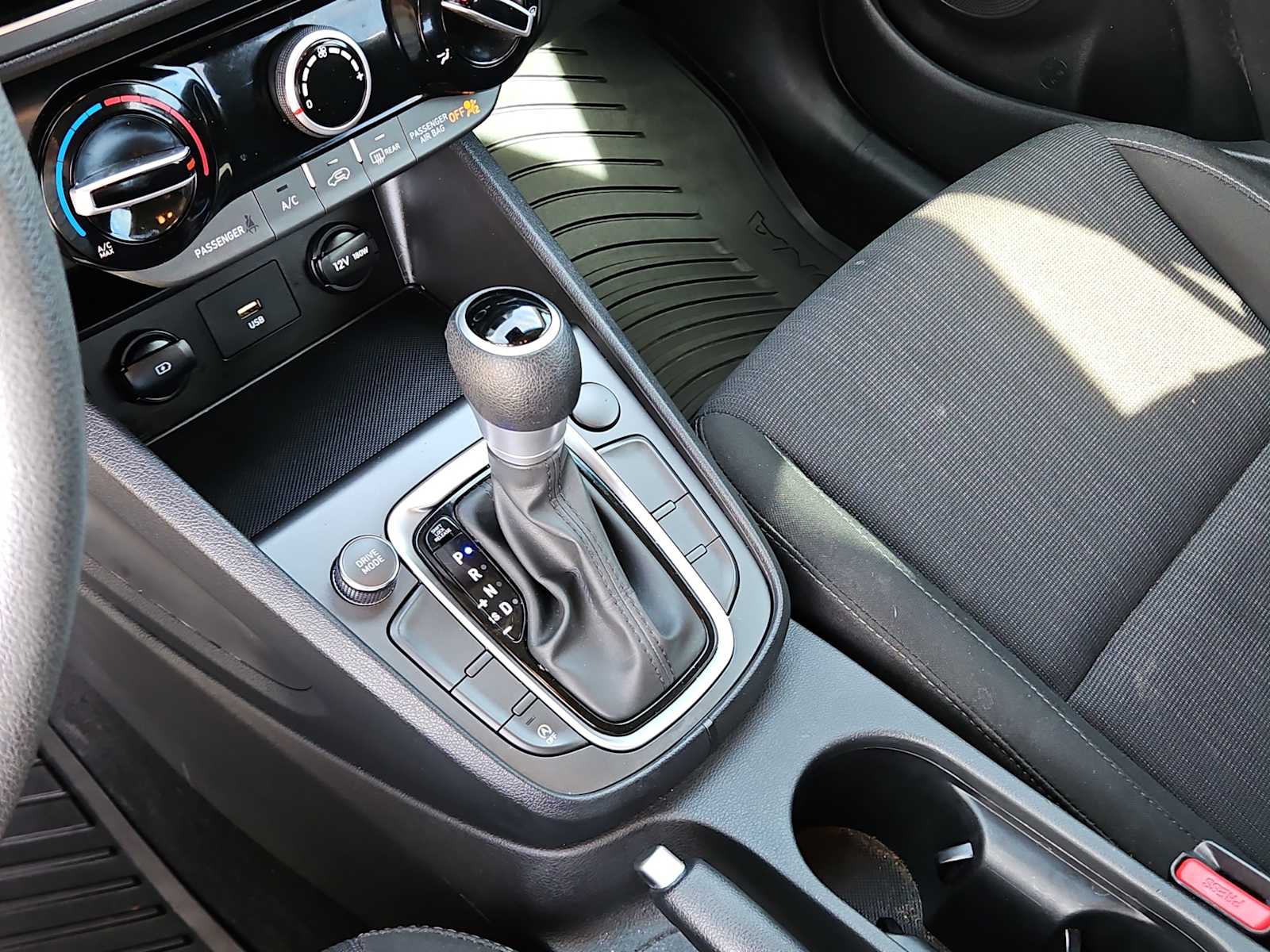 Thumbnail: 2023 Hyundai Kona - 20