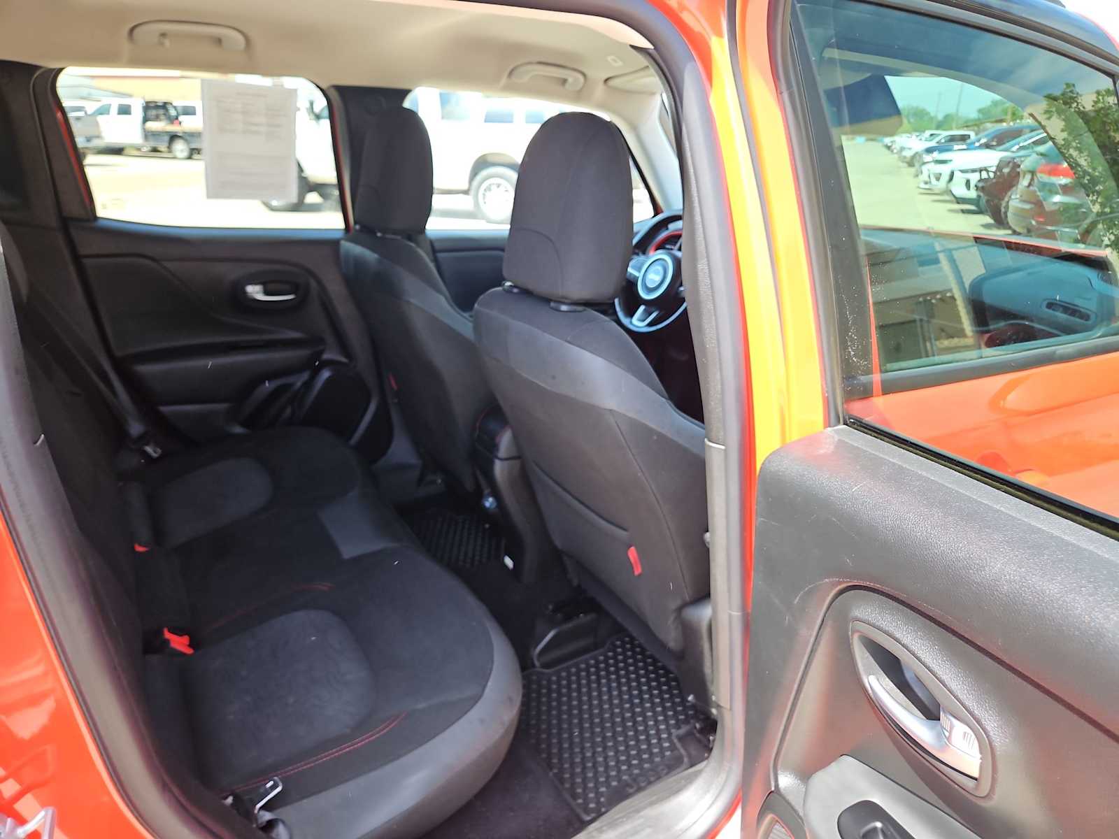 2020 Jeep Renegade Trailhawk 20
