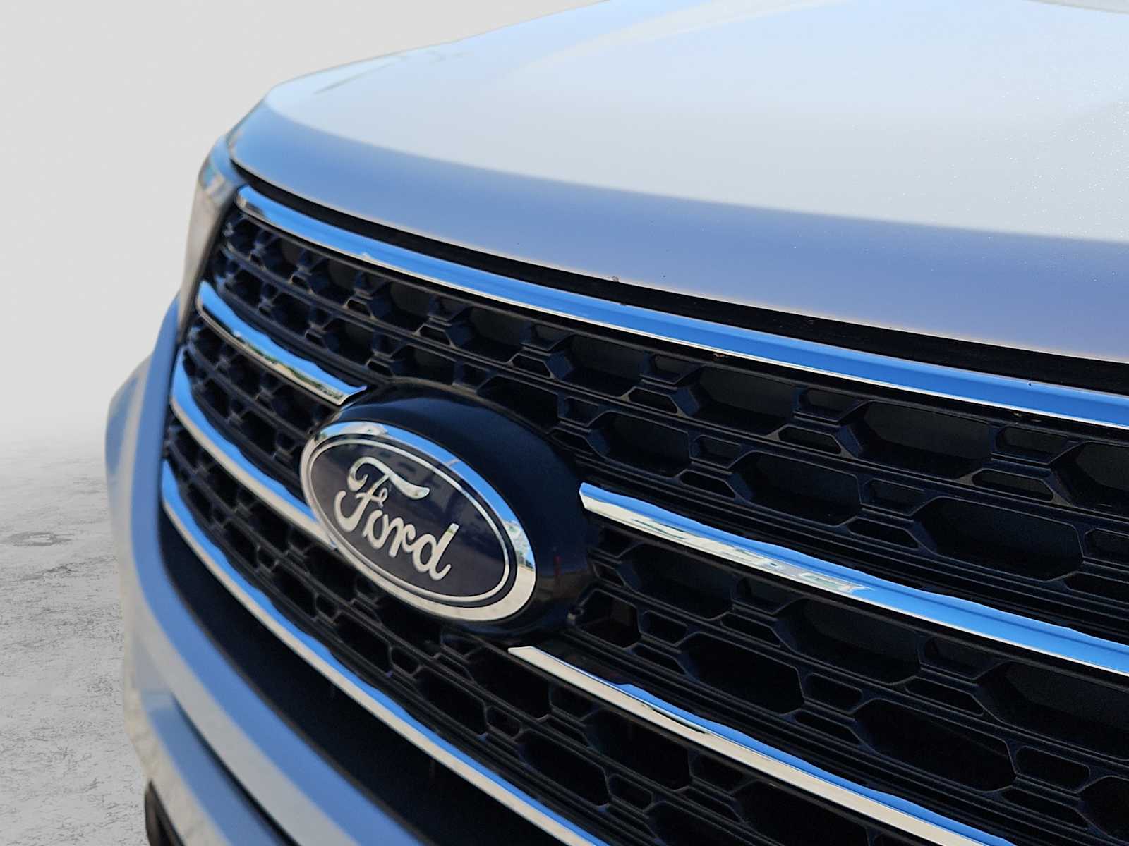 Thumbnail: 2020 Ford Explorer - 13