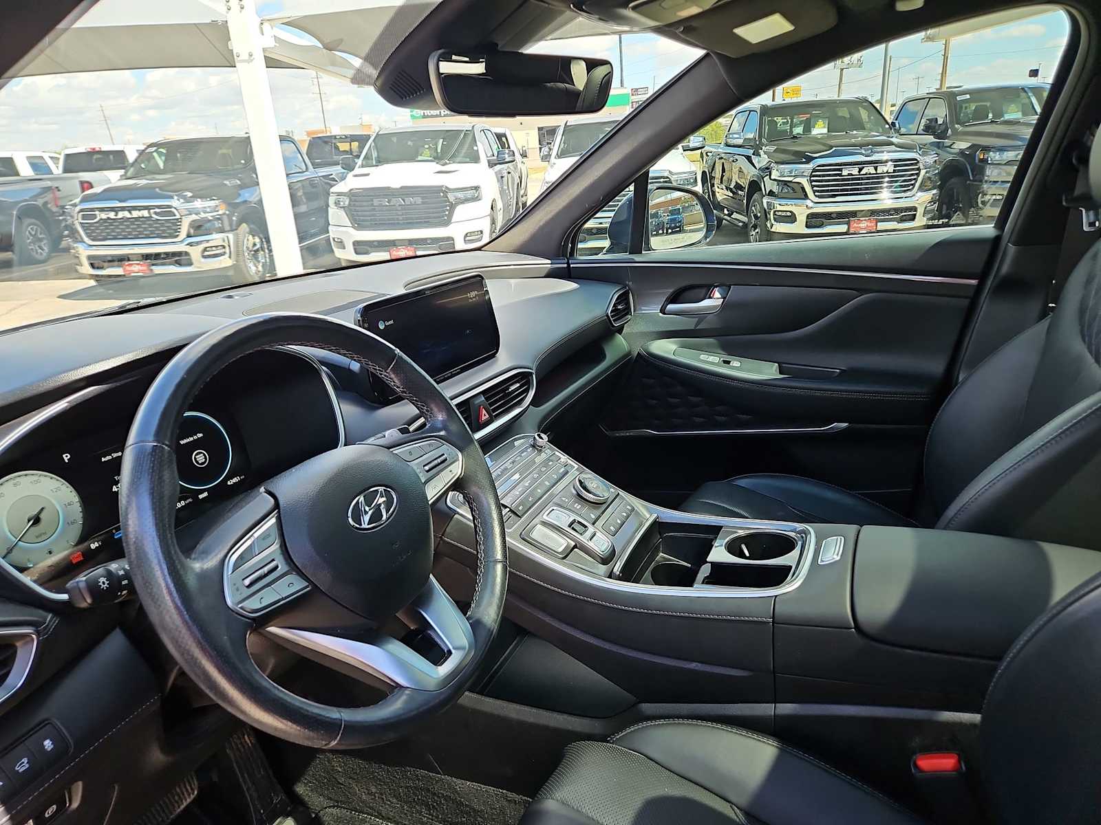 Thumbnail: 2022 Hyundai Santa Fe - 10