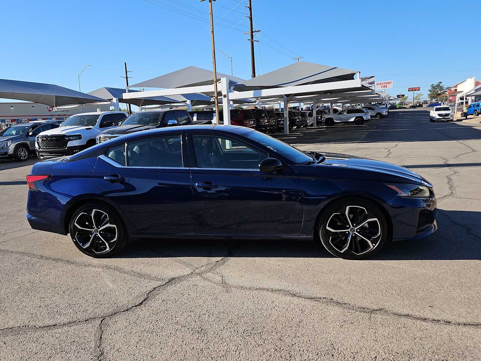 Thumbnail: 2024 Nissan Altima - 9