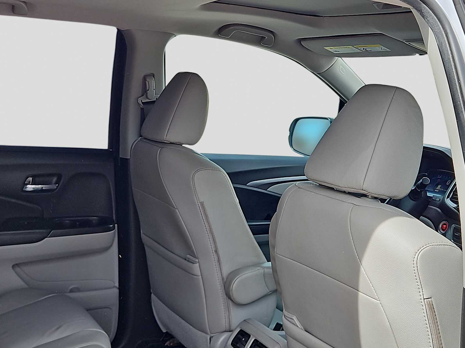 Thumbnail: 2022 Honda Pilot - 17