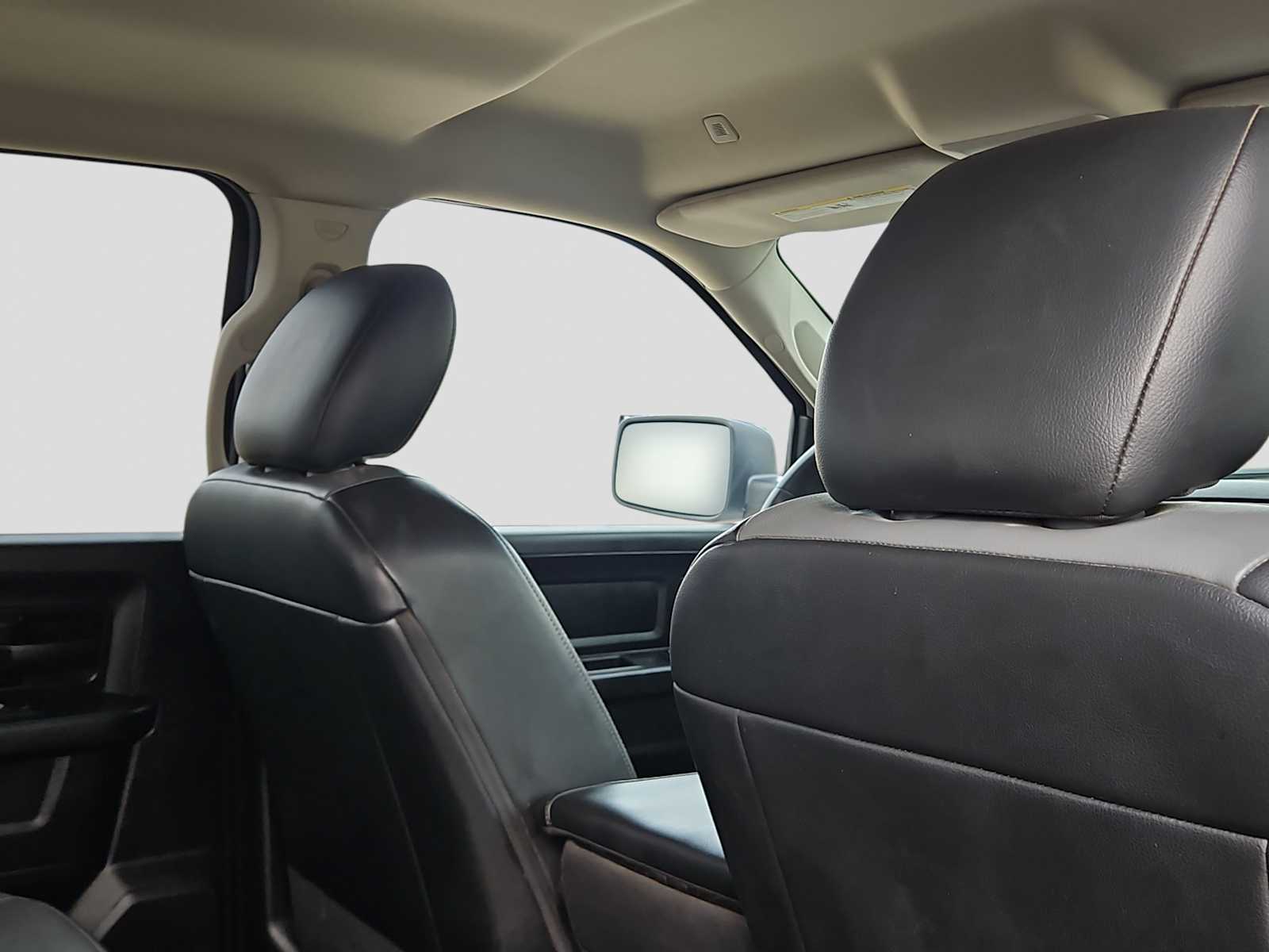 Thumbnail: 2021 RAM 1500 Classic - 17