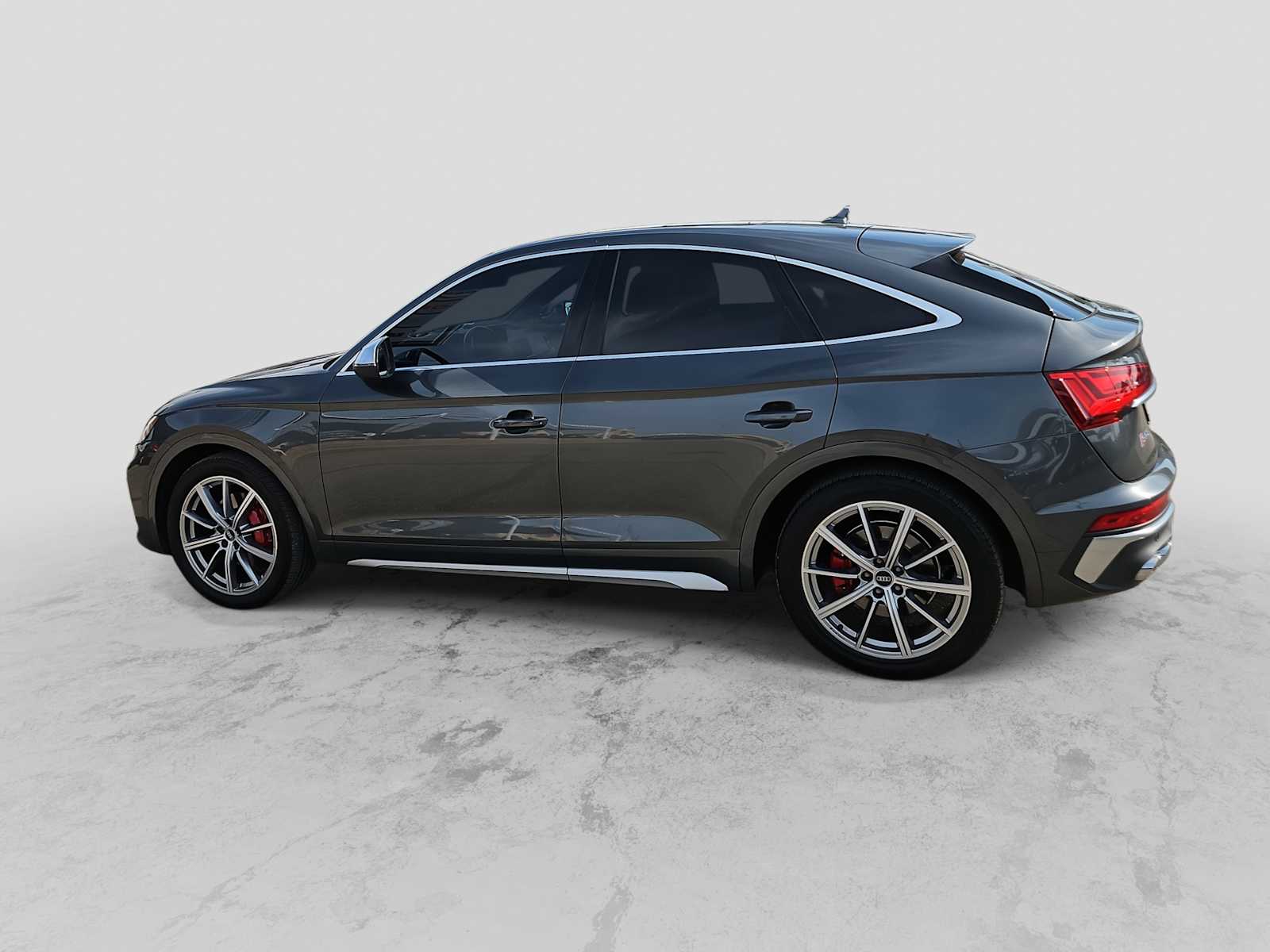 Thumbnail: 2021 Audi SQ5 - 5