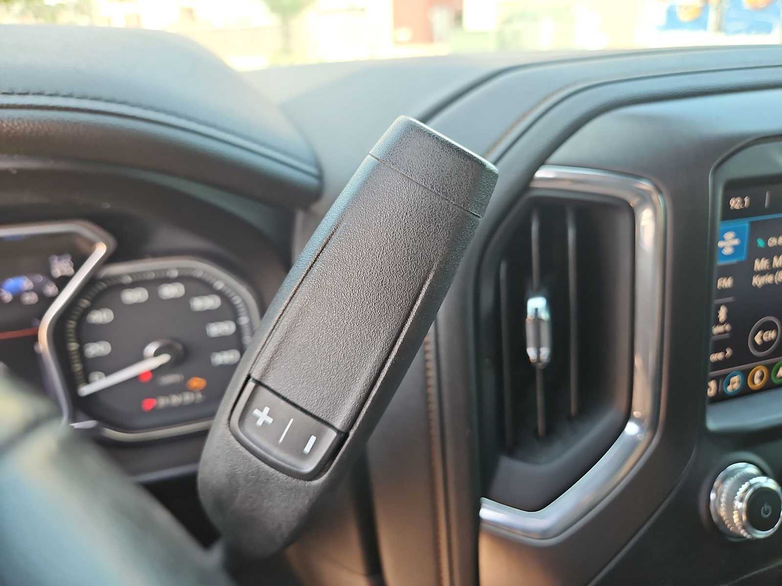 2020 GMC Sierra 1500 AT4 25