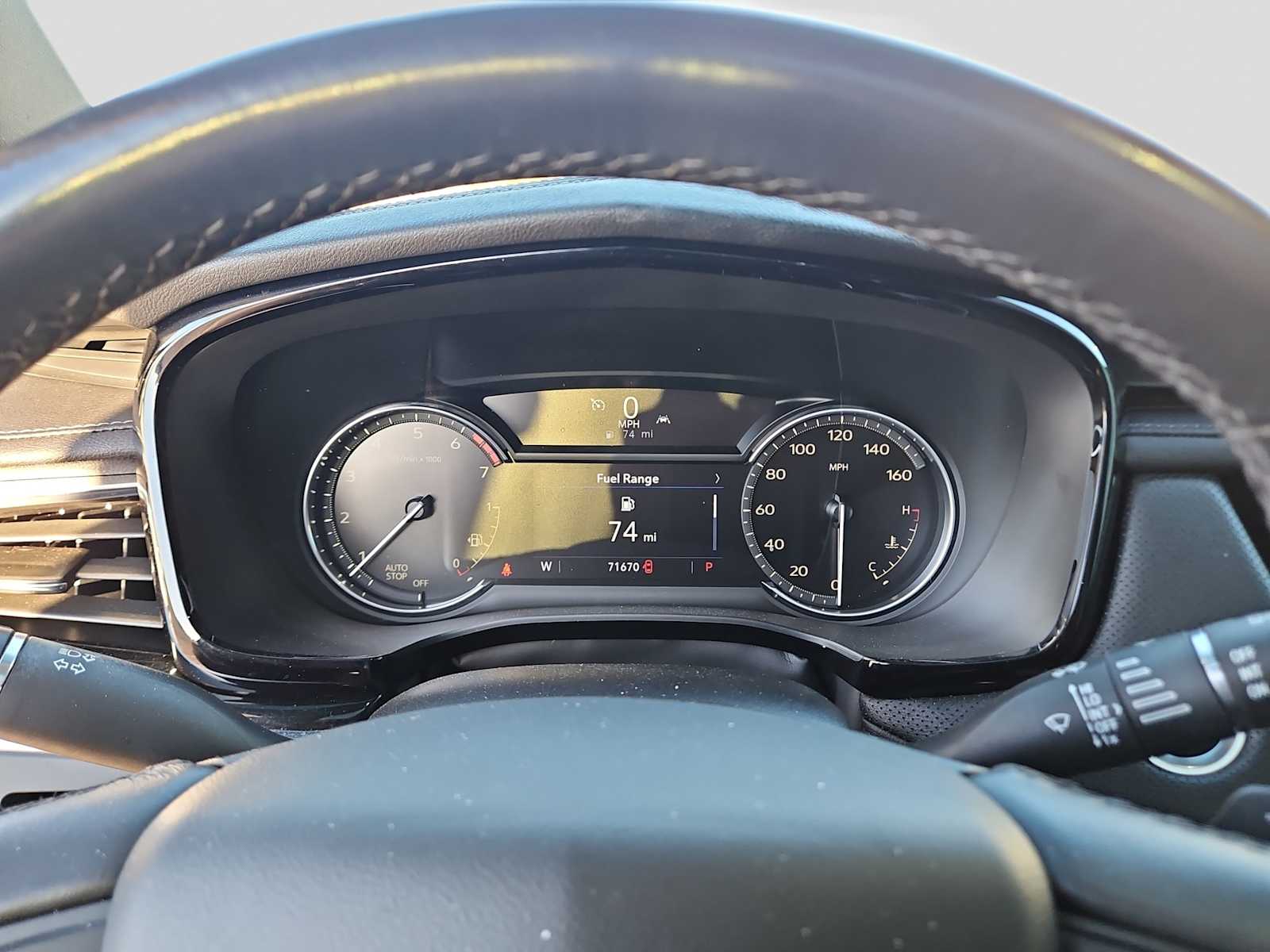 Thumbnail: 2022 Cadillac XT6 - 22