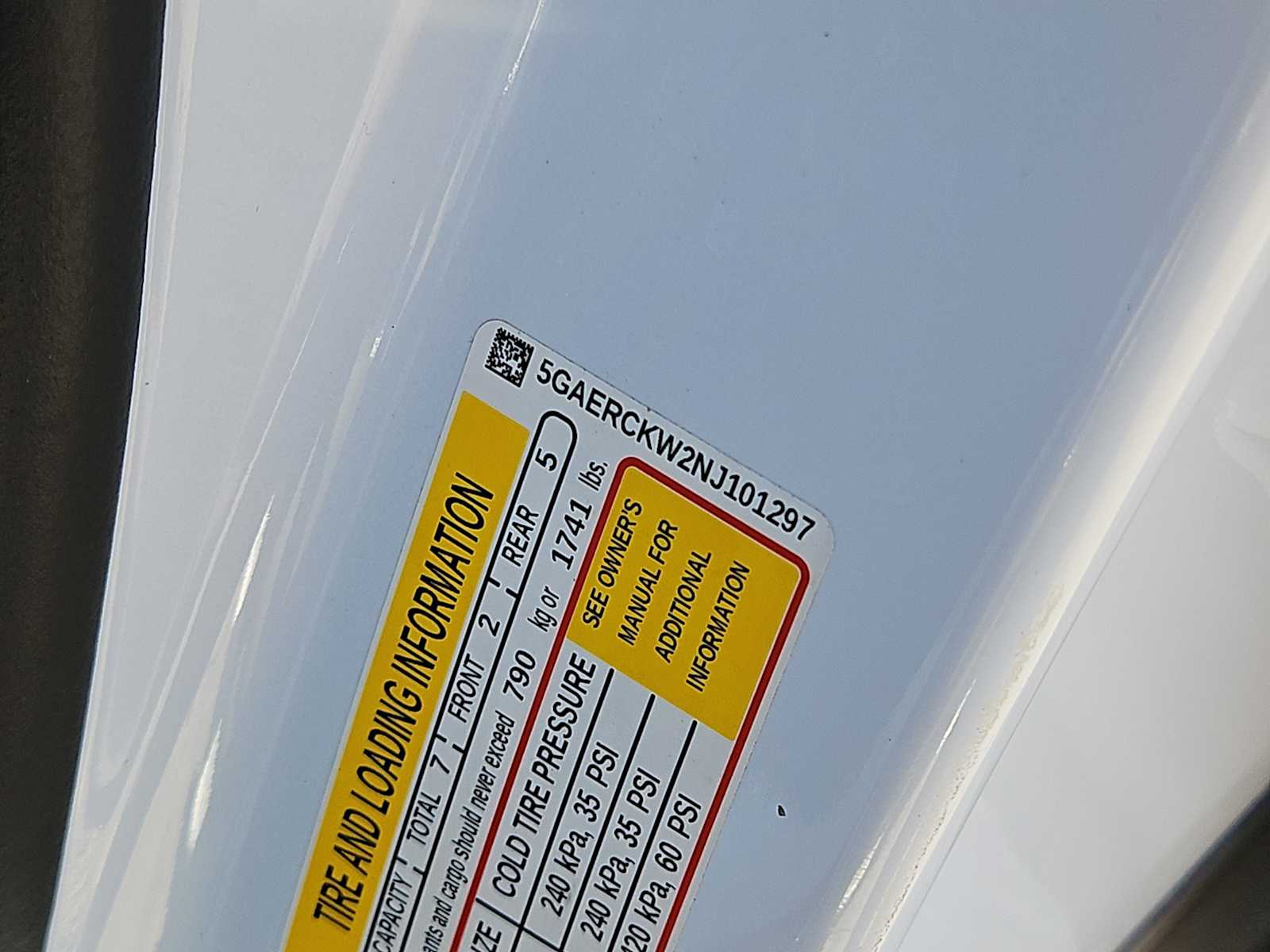 Thumbnail: 2022 Buick Enclave - 15