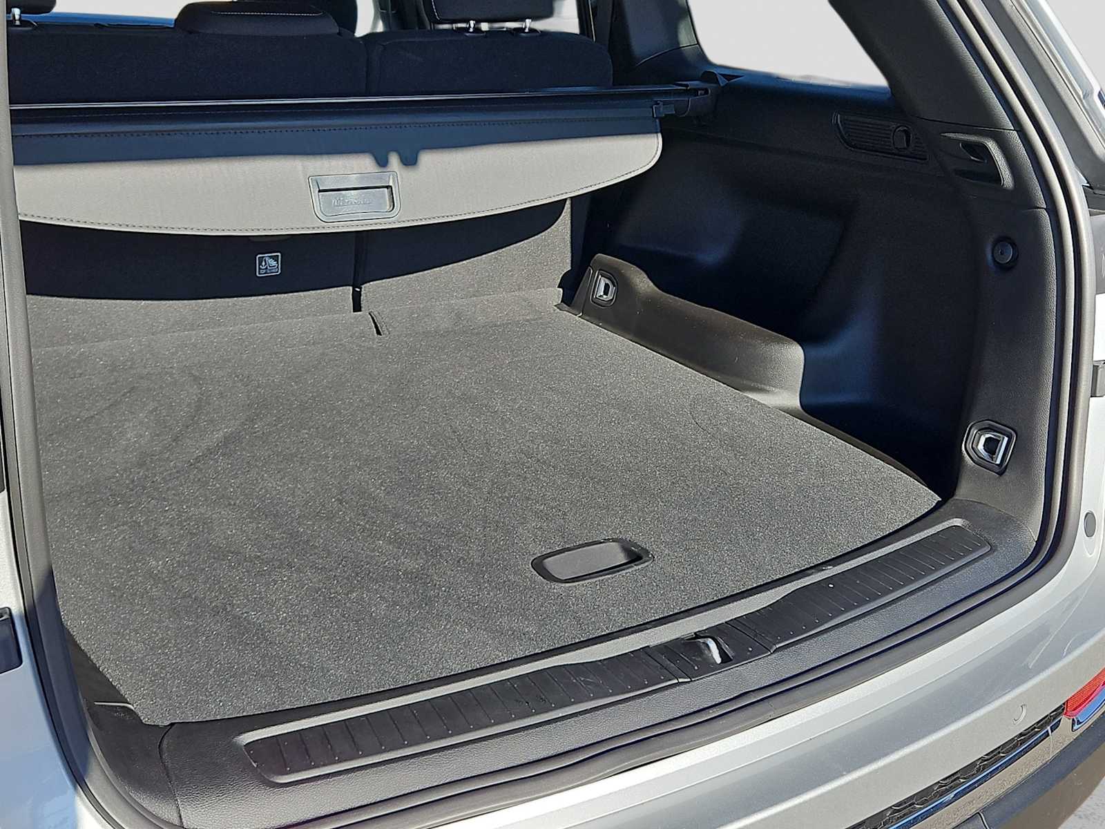 Thumbnail: 2025 Jeep Grand Cherokee - 23