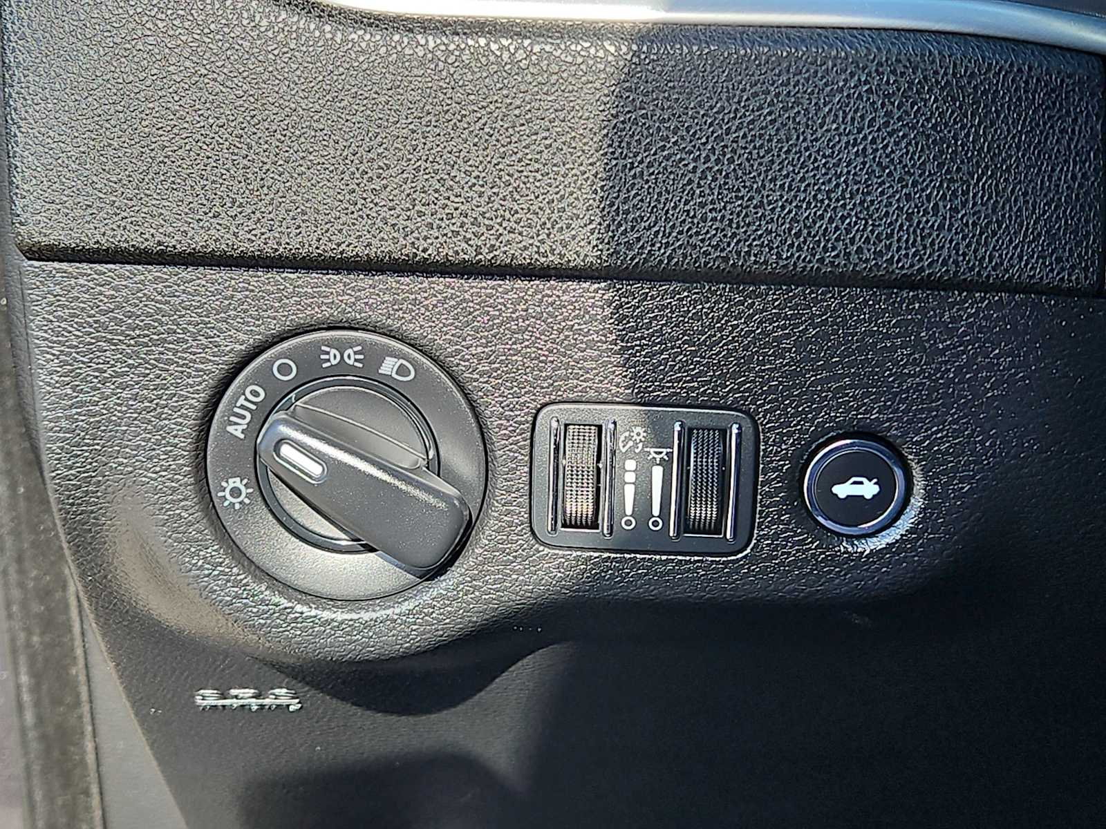 Thumbnail: 2022 Dodge Charger - 25