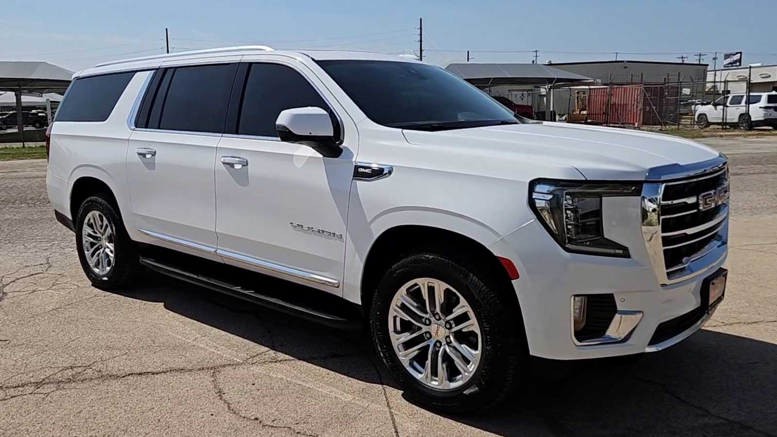 Used 2022 GMC Yukon XL SLT with VIN 1GKS1GKD1NR275401 for sale in San Angelo, TX