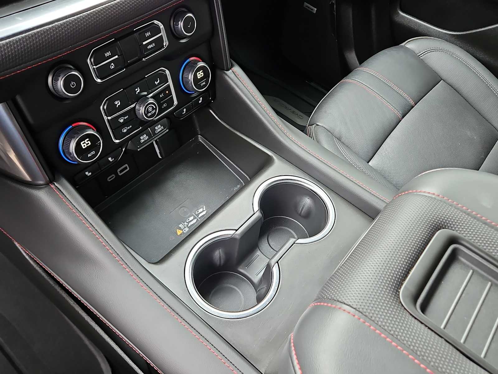 Thumbnail: 2024 Chevrolet Tahoe - 20