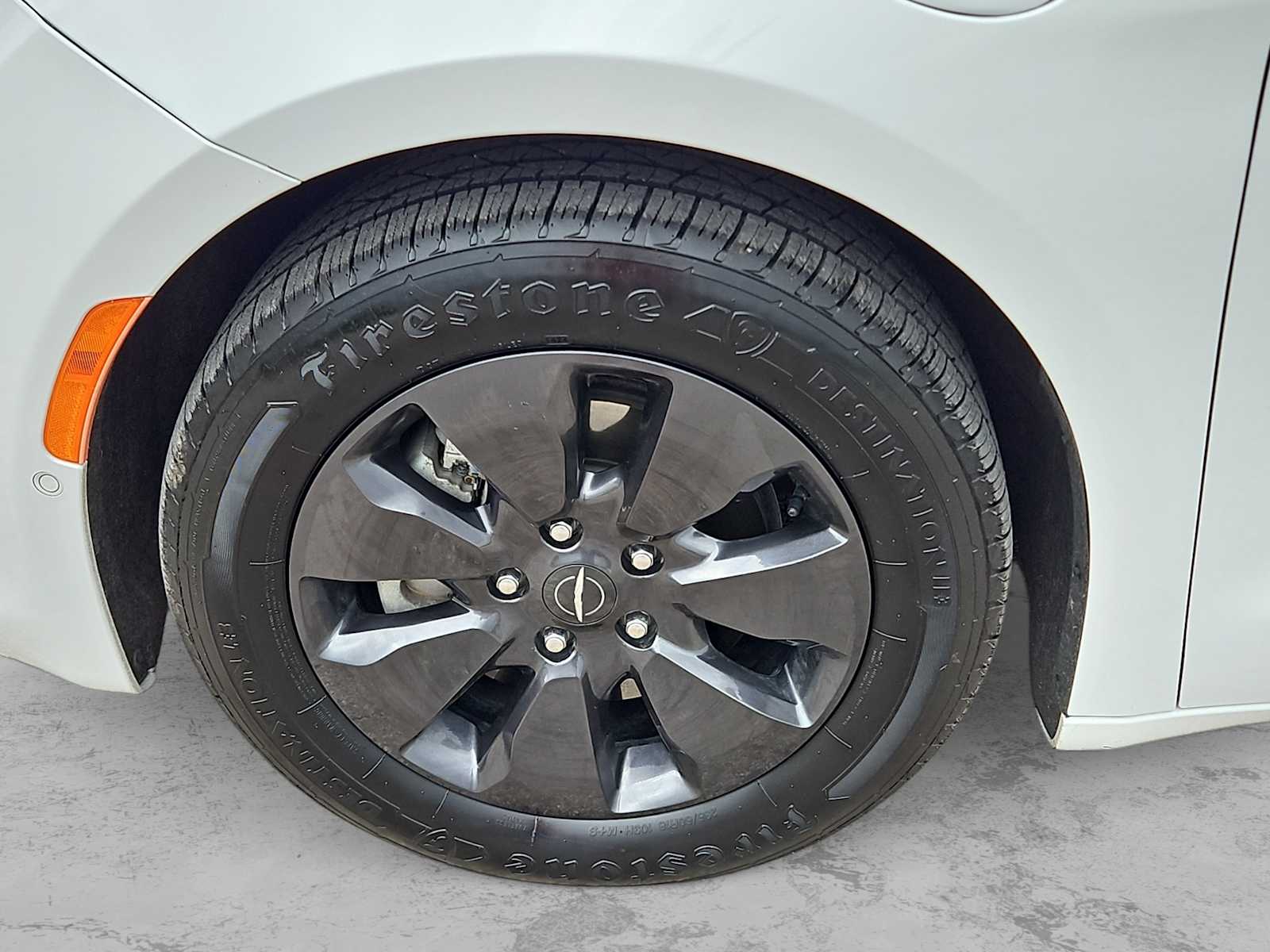 Thumbnail: 2020 Chrysler Pacifica - 12