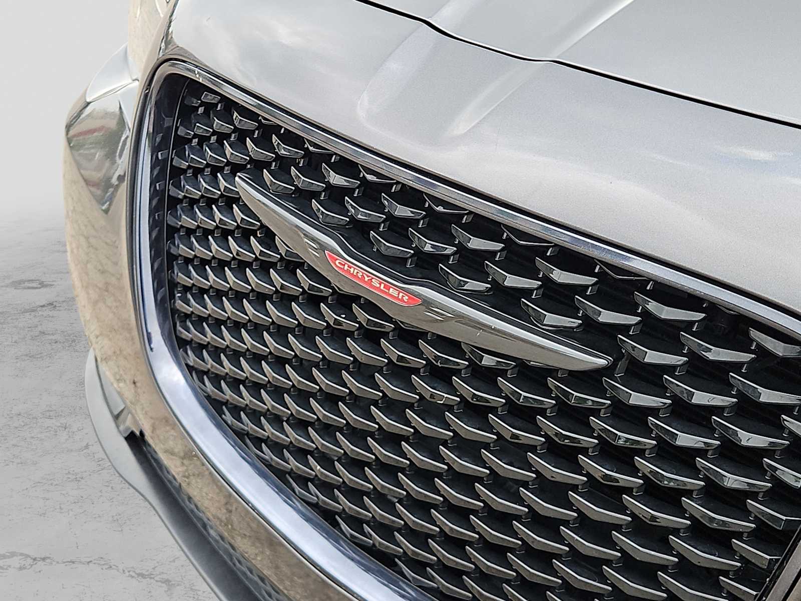 Thumbnail: 2023 Chrysler 300 - 13