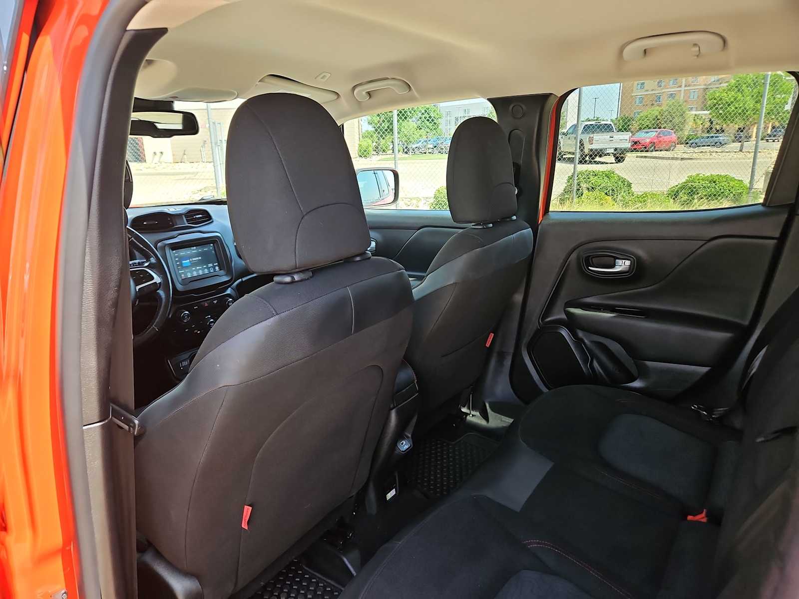 2020 Jeep Renegade Trailhawk 18