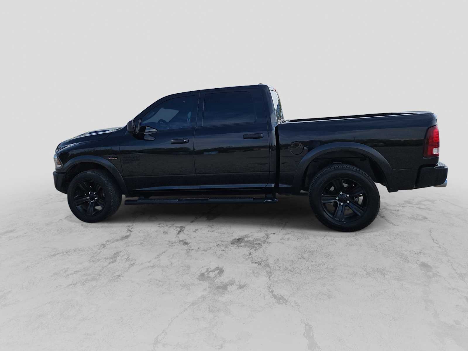 Thumbnail: 2021 RAM 1500 Classic - 5