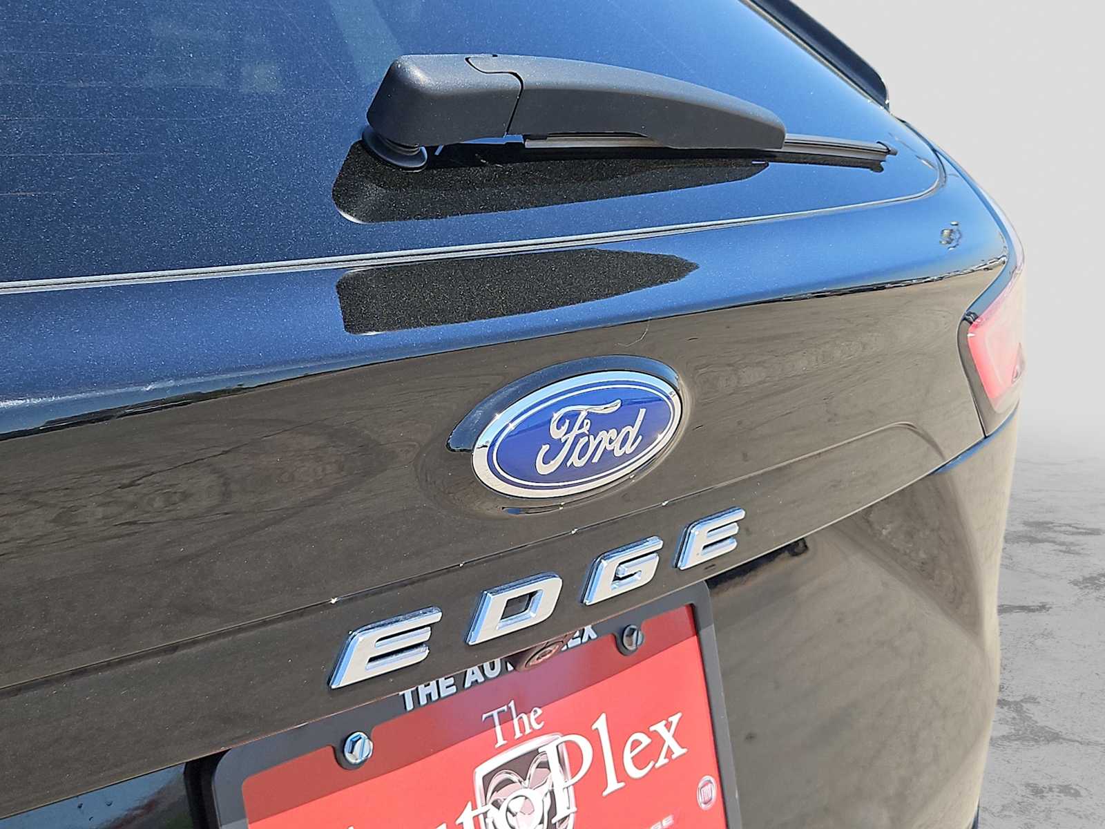 Thumbnail: 2023 Ford Edge - 11