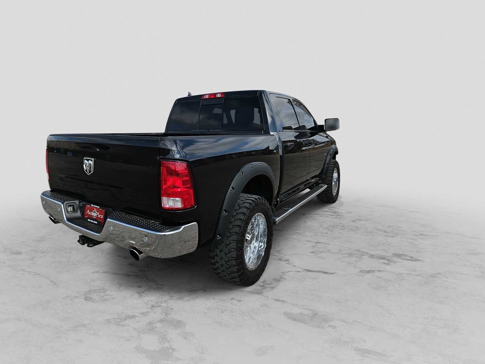 Thumbnail: 2019 RAM 1500 Classic - 8