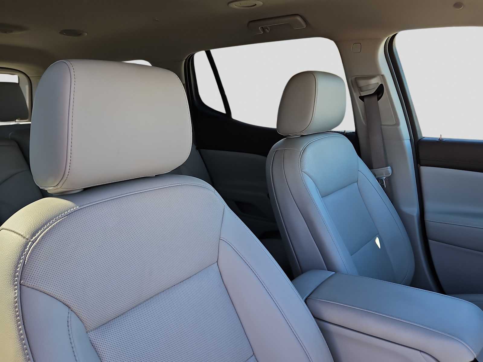 Thumbnail: 2023 GMC Acadia - 17