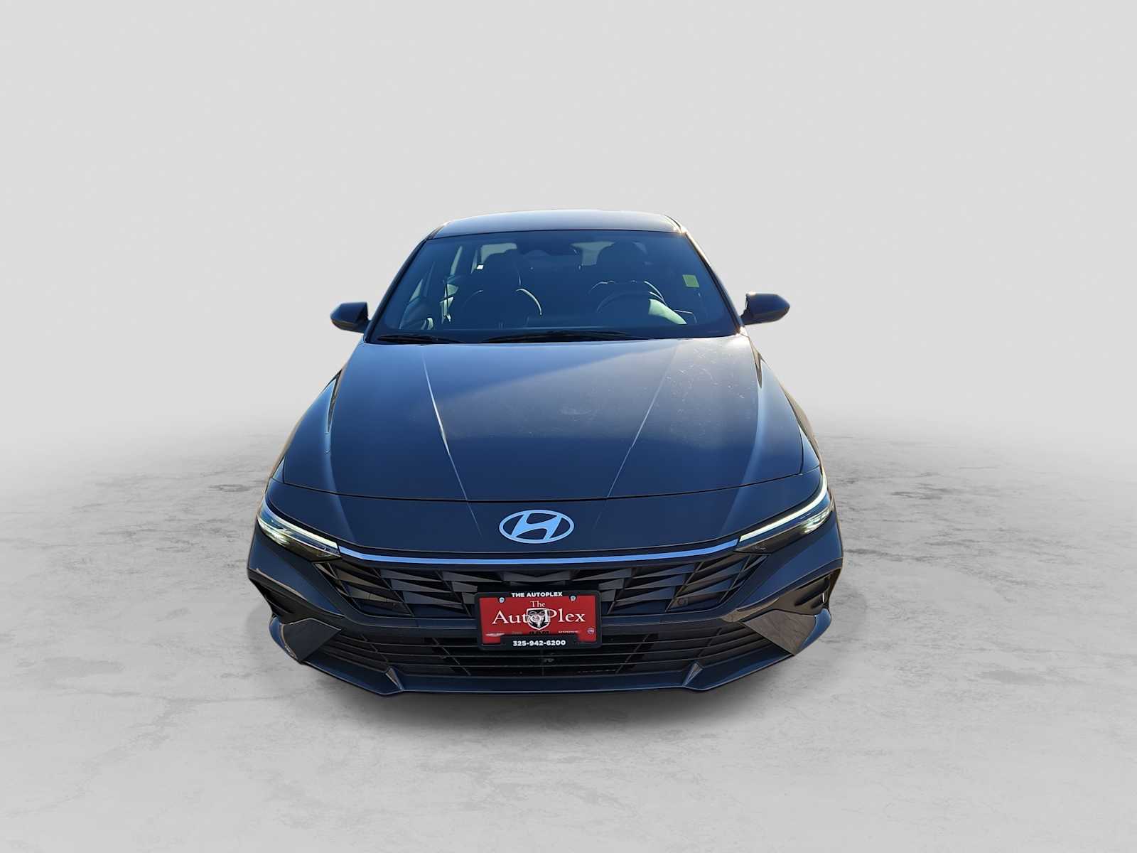 Thumbnail: 2025 Hyundai Elantra - 3