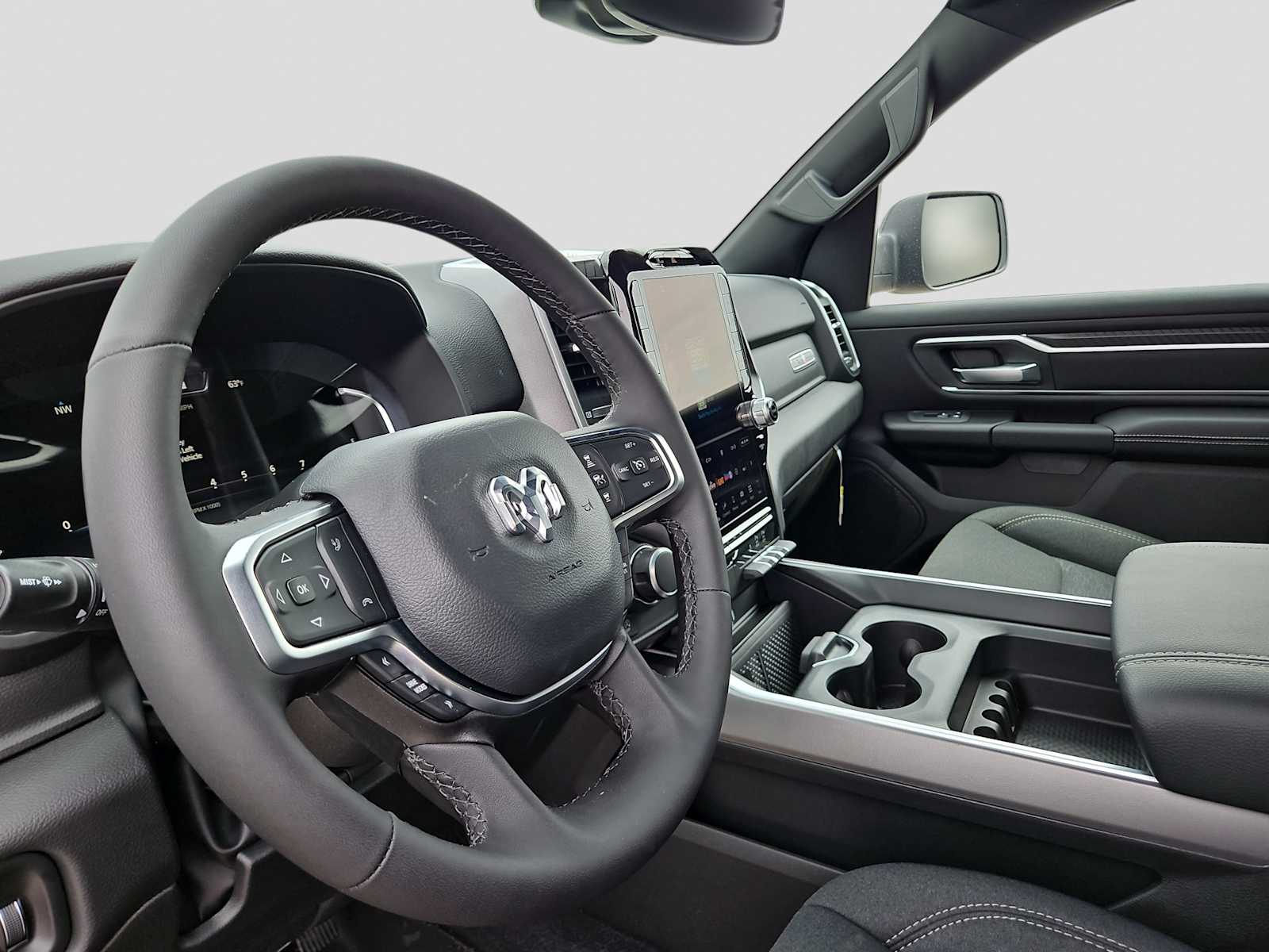 Thumbnail: 2026 RAM 1500 - 10