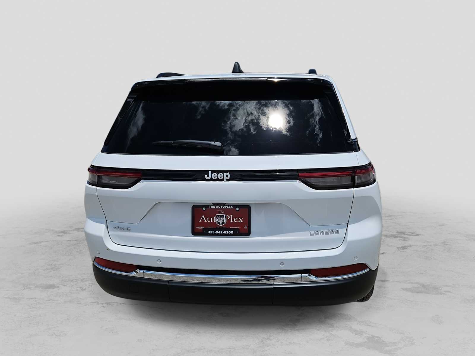Thumbnail: 2026 Jeep Grand Cherokee - 7