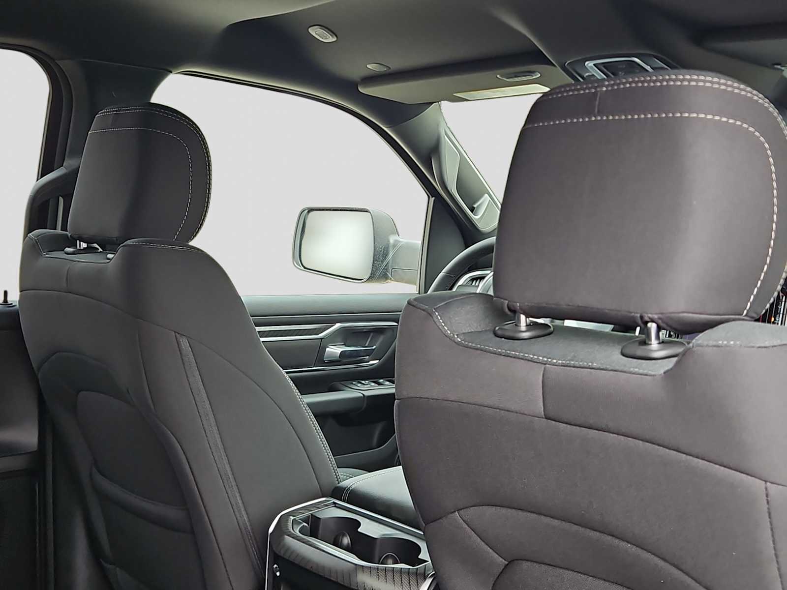Thumbnail: 2026 RAM 1500 - 17