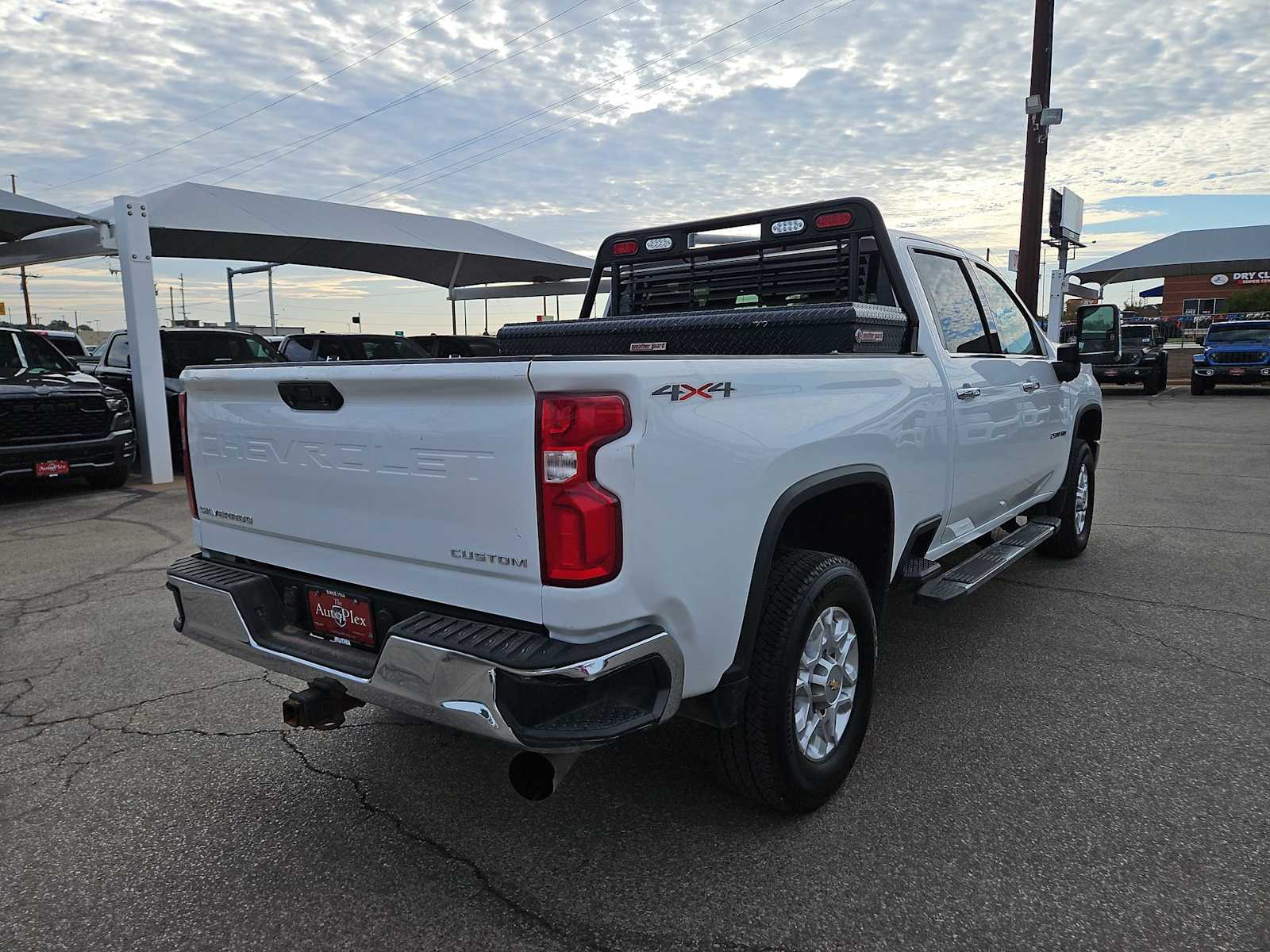 Thumbnail: 2021 Chevrolet Silverado 2500 - 8