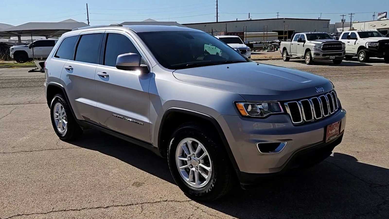 Thumbnail: 2020 Jeep Grand Cherokee - 2