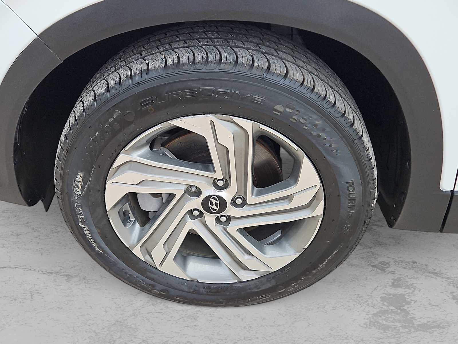 Thumbnail: 2023 Hyundai Santa Fe - 12