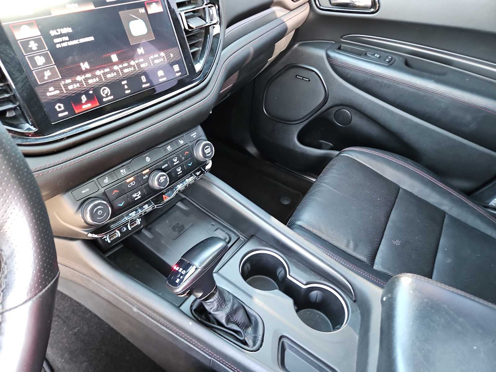 Thumbnail: 2022 Dodge Durango - 20