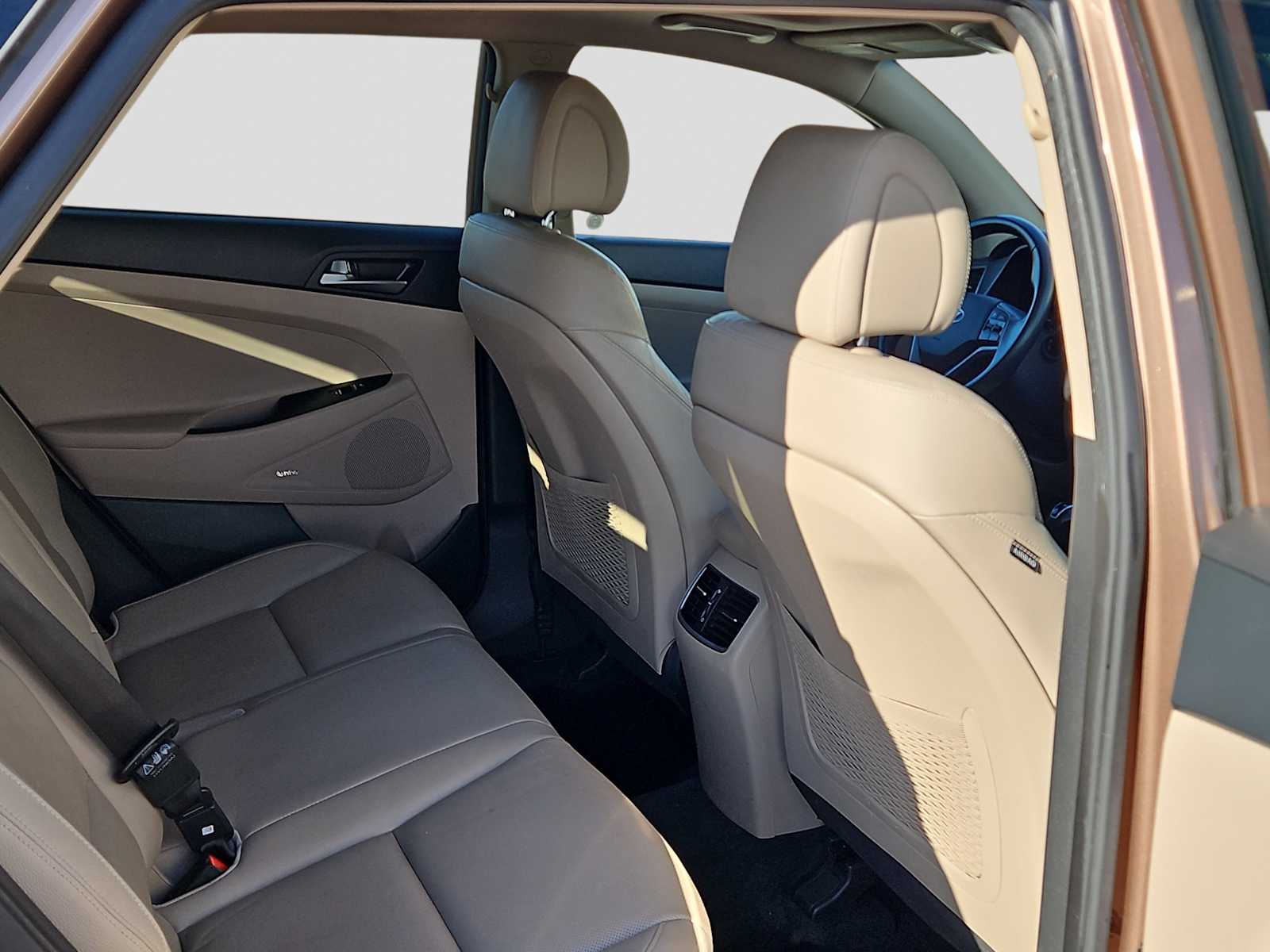 Thumbnail: 2017 Hyundai Tucson - 14