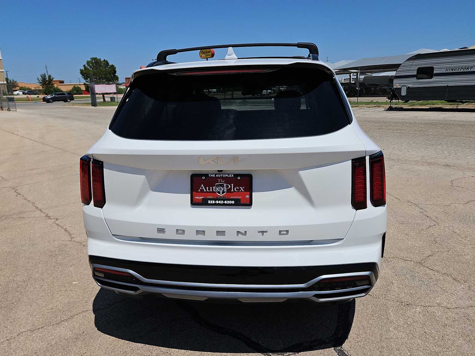 2022 Kia Sorento EX 13