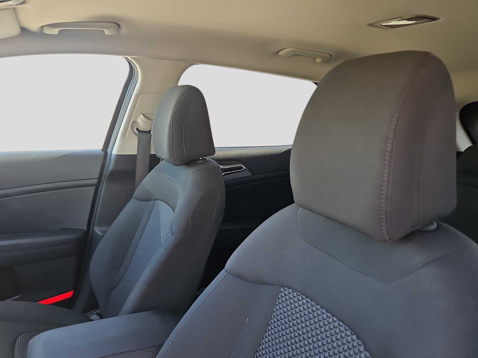 Thumbnail: 2025 Kia Sportage - 19