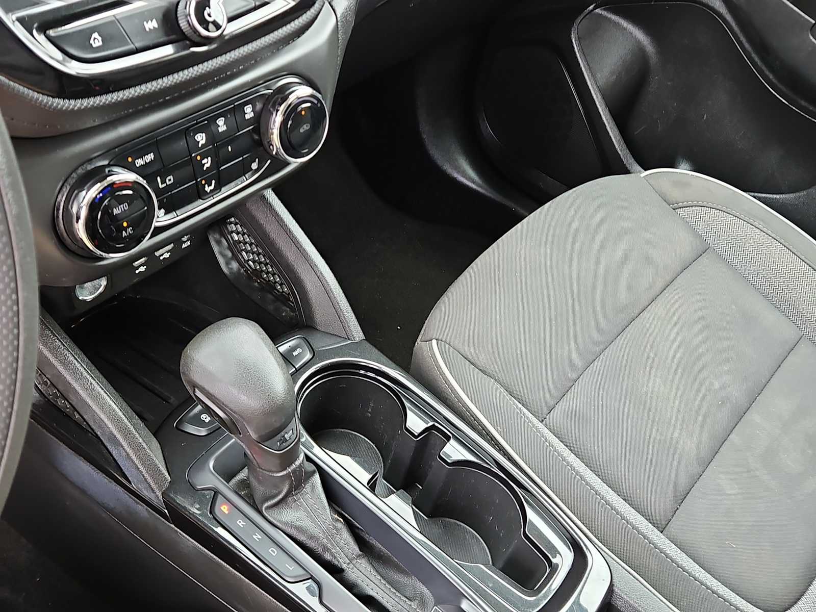 Thumbnail: 2023 Chevrolet TrailBlazer - 20