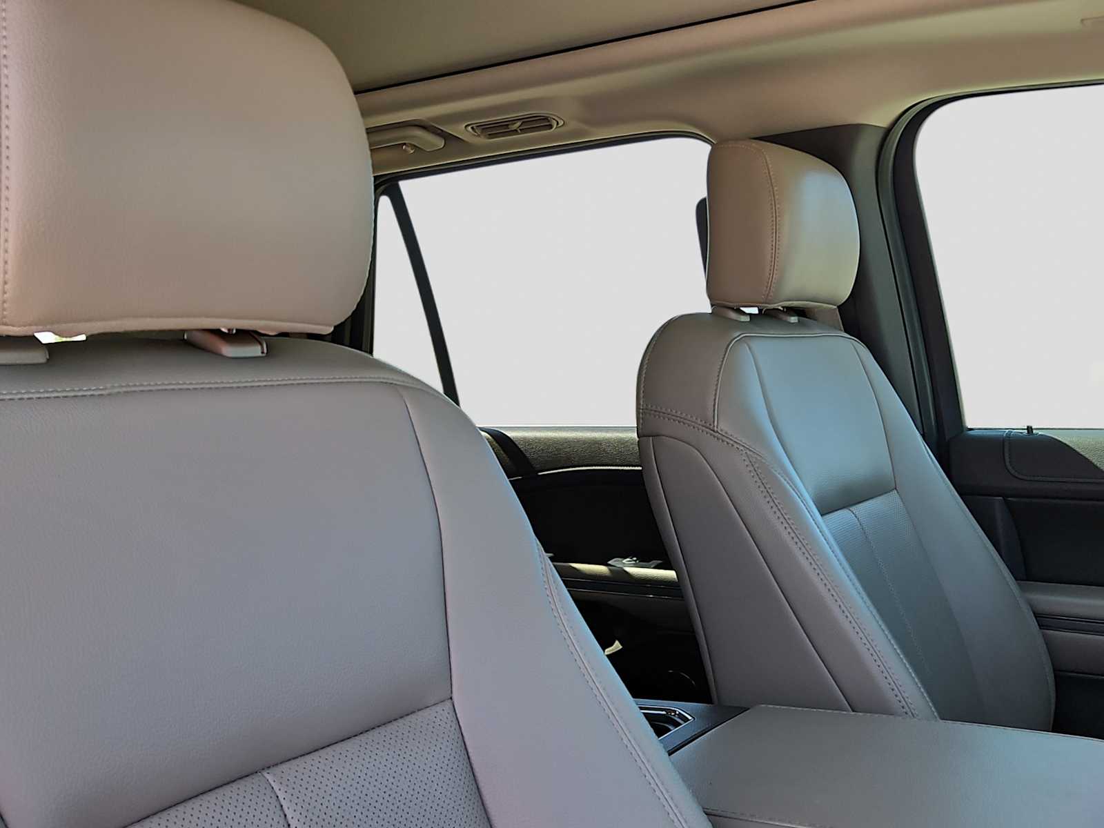 Thumbnail: 2020 Ford Expedition - 18