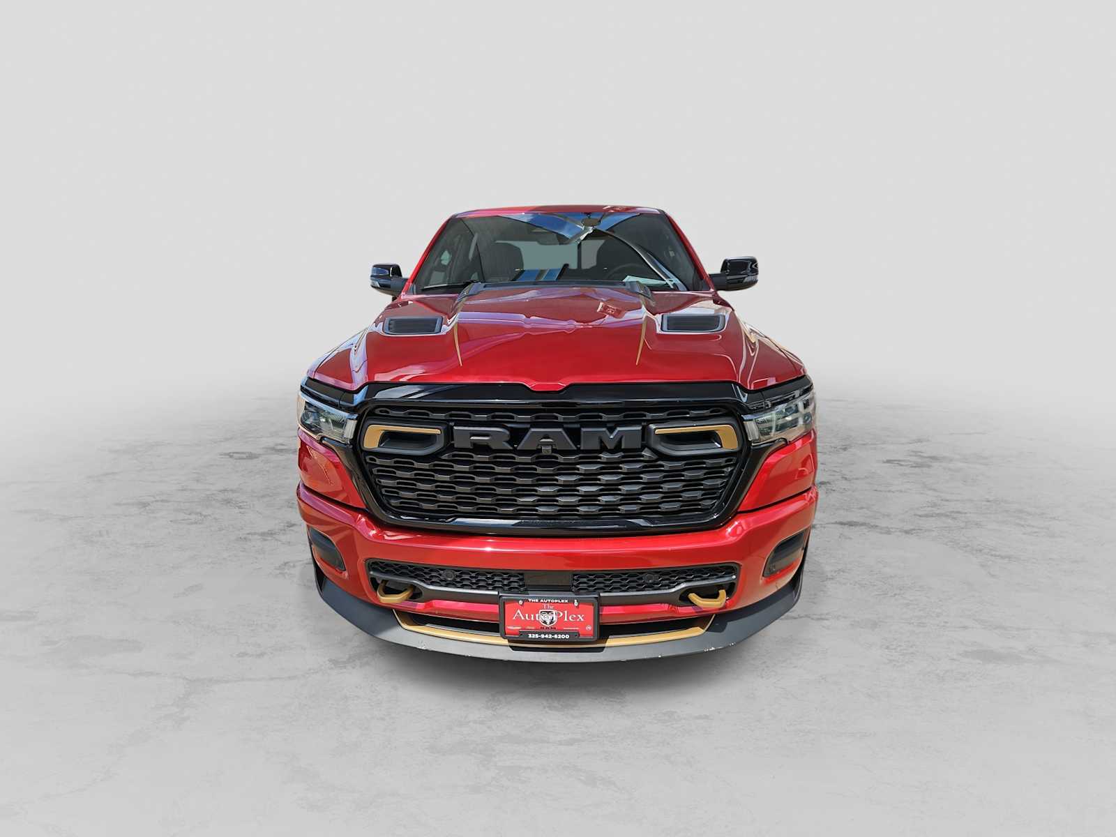 Thumbnail: 2026 RAM 1500 - 3