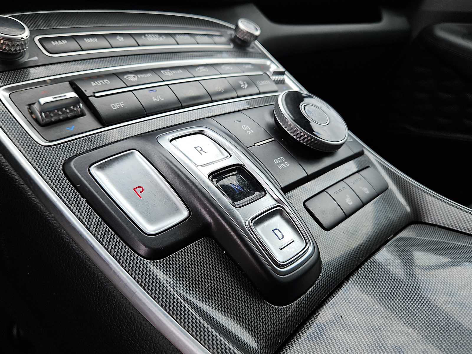 Thumbnail: 2023 Hyundai Santa Fe - 21