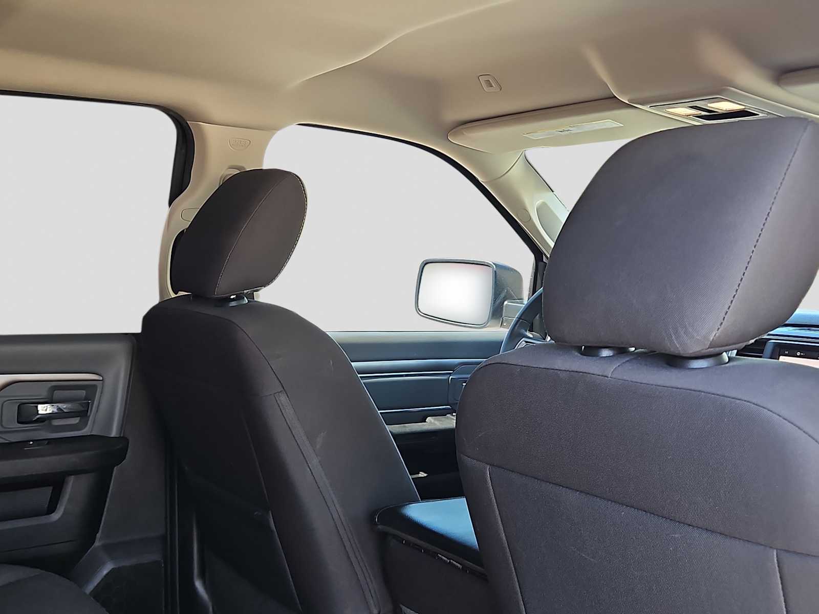 Thumbnail: 2023 RAM 1500 Classic - 17