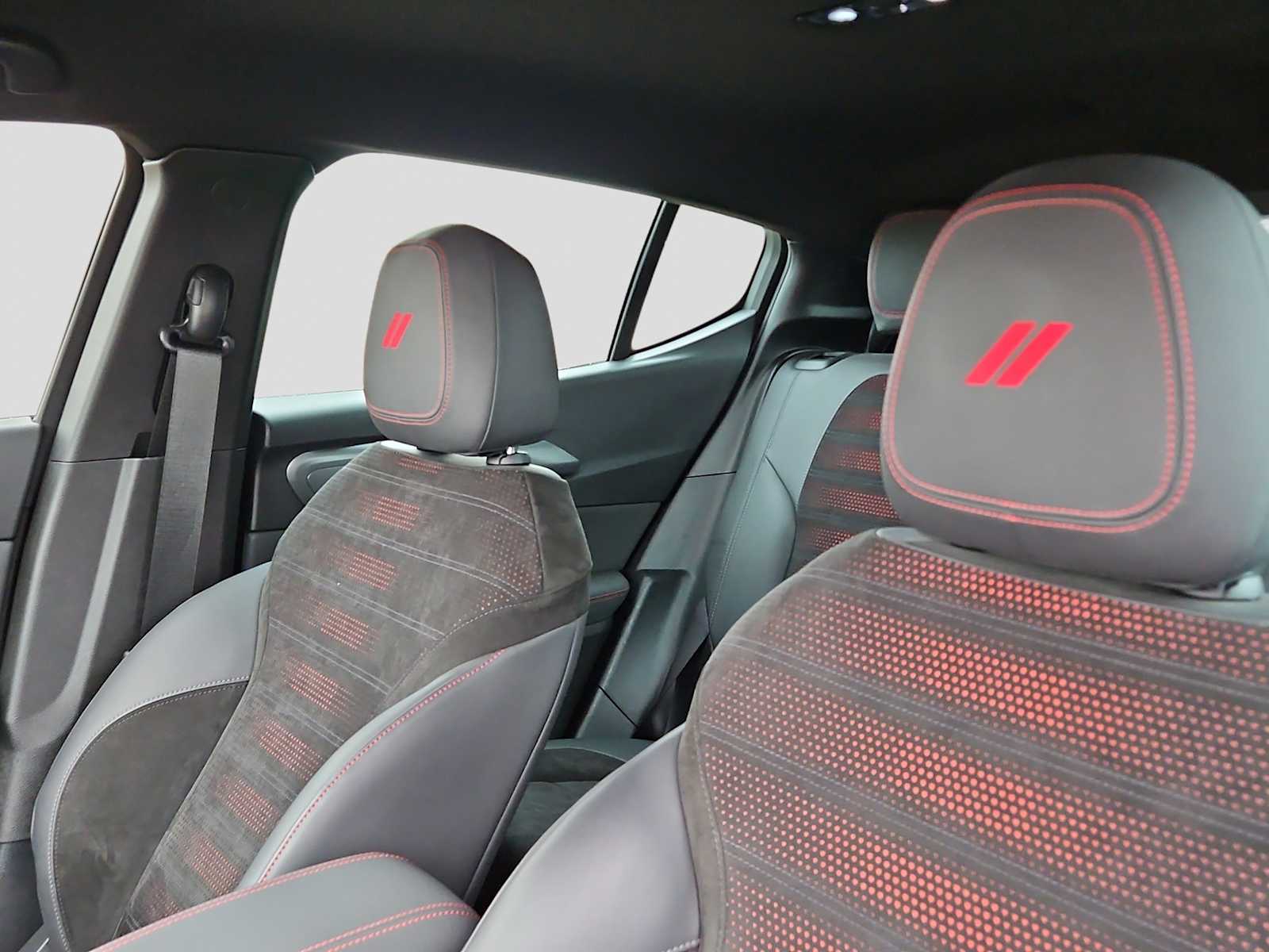 Thumbnail: 2024 Dodge Hornet - 15