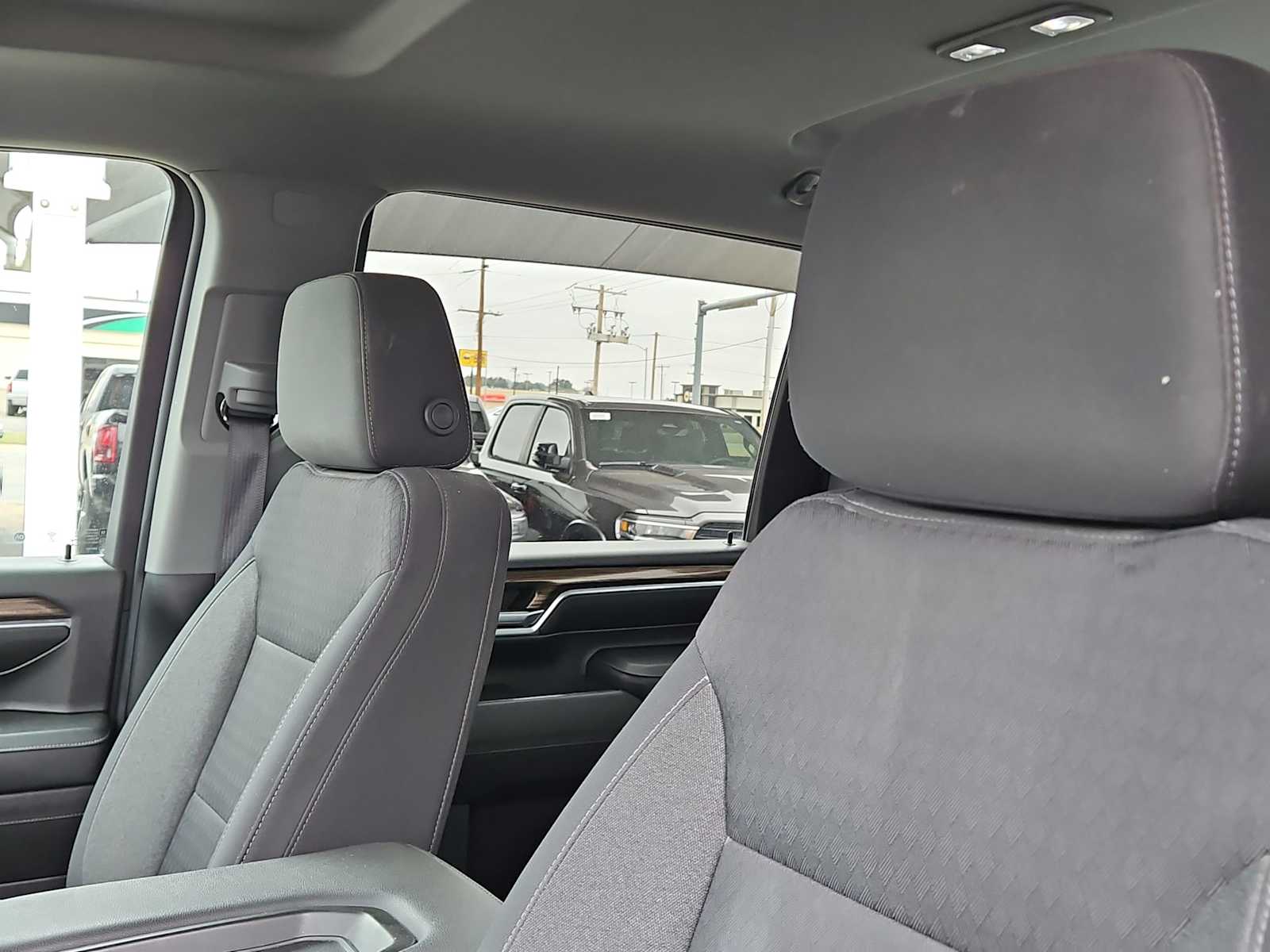 Thumbnail: 2024 Chevrolet Silverado 2500 - 18