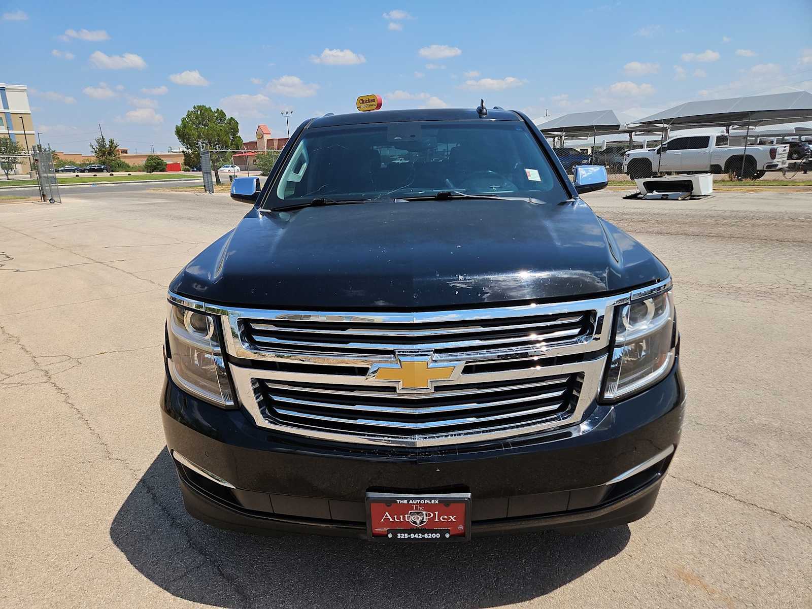Thumbnail: 2017 Chevrolet Tahoe - 14