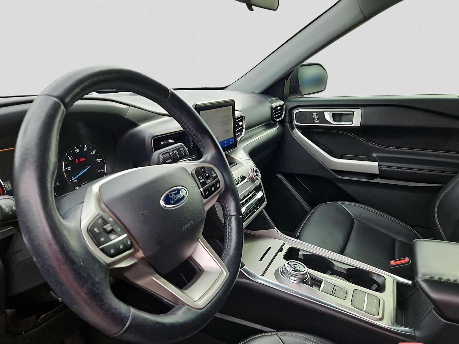 Thumbnail: 2022 Ford Explorer - 10