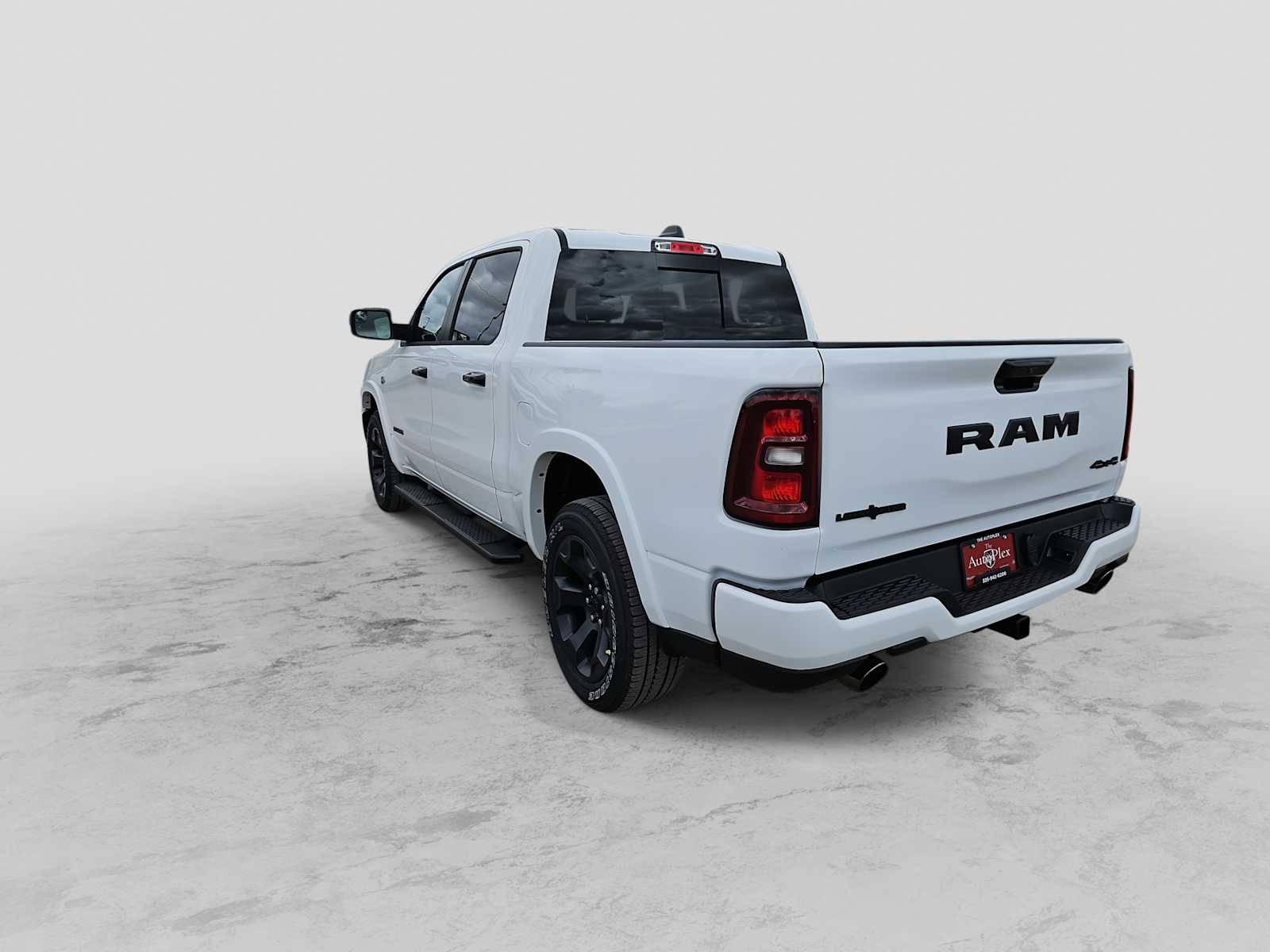 Thumbnail: 2026 RAM 1500 - 6